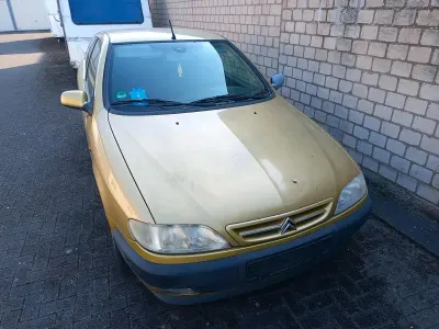 Gebraucht Citroën Xsara 113 PS (83 kW) 1998 Gold Coupé