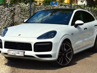 Gebraucht Porsche Cayenne E-Hybrid Coupe 340 PS (250 kW) 2022 Weiß SUV