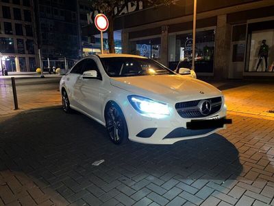 gebraucht Mercedes CLA180 Urban Urban