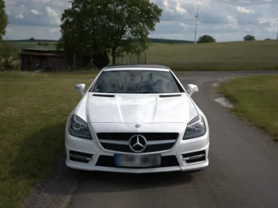 Gebraucht Mercedes SLK250 AMG line 204 PS (150 kW) 2015 Weiß Cabrio