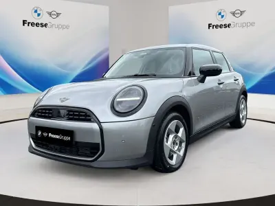Gebraucht Mini Cooper Classic 156 PS (114 kW) 2024 Silber Kleinwagen
