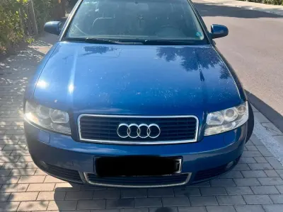 Gebraucht Audi A4 96 PS (70 kW) 2003 Blau Kombi