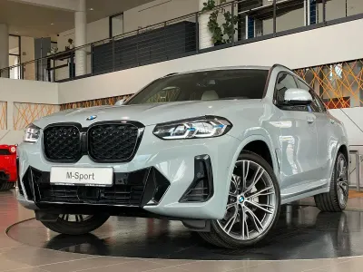 Gebraucht BMW X4 M Sport 245 PS (180 kW) 2023 Grau SUV
