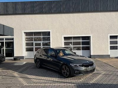 Gebraucht BMW 318 M Sport 156 PS (114 kW) 2021 Grau Limousine