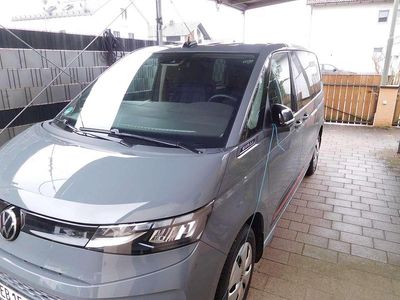 Gebraucht VW Multivan Goal 150 PS (110 kW) 2025 Grau Van