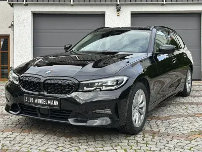 Gebraucht BMW 330 Sport Line 286 PS (210 kW) 2021 Schwarz Limousine