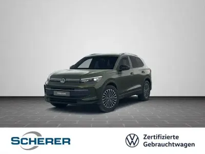 Gebraucht VW Tiguan Goal 150 PS (110 kW) 2025 Cipressinogrün metallic (metallic) SUV