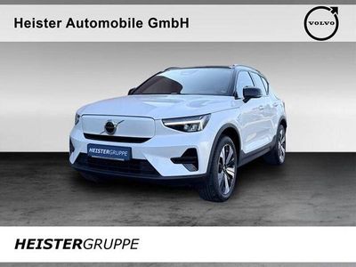 Gebraucht Volvo XC40 Plus 169 kW (231 PS) 2022 Crystal white pearl (metallic) SUV