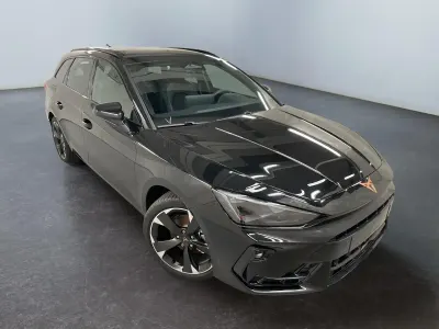 Neu Cupra Leon 150 PS (110 kW) 2026 0e  midnight black met. Kombi