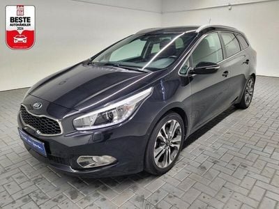 Gebraucht Kia Ceed Sportswagon Spirit 135 PS (99 kW) 2015 Schwarz ((1k) zilinaschwarz met. Kombi