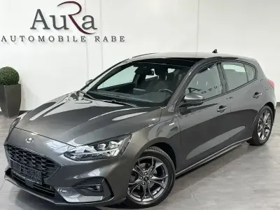 Usata Ford Focus ST-Line 182 CV (133 kW) 2021 Grigio Berlina