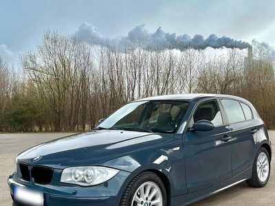 Gebraucht BMW 118 122 PS (89 kW) 2006 Blau Kleinwagen