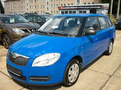 Gebraucht Skoda Fabia 60 PS (44 kW) 2009 Dynamicblau Kleinwagen