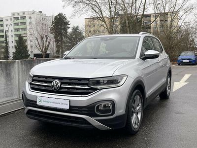 Silber reflexsilber metallic (metallic) Gebraucht 2022 VW T-Cross Style SUV | 18.422 € (Fairer Preis)