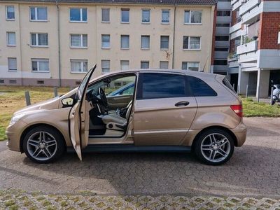 gebraucht Mercedes B200 