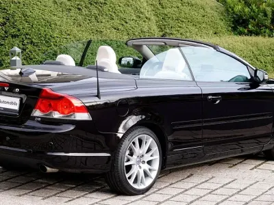Gebraucht Volvo C70 163 PS (119 kW) 2009 Schwarz Cabrio