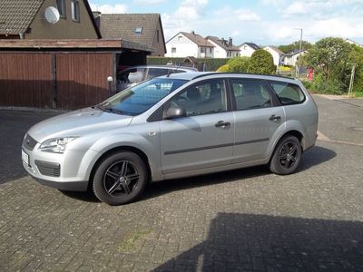 gebraucht Ford Focus Kombi