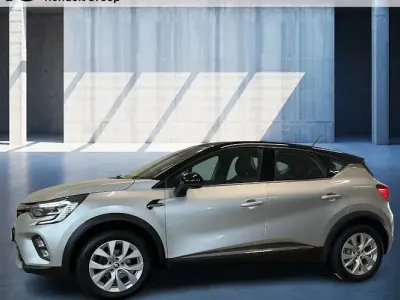 Usata Renault Captur Intens 91 CV (66 kW) 2022 Argento SUV
