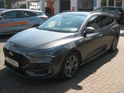 Gebraucht Ford Focus ST-Line 155 PS (114 kW) 2024 Grau Limousine