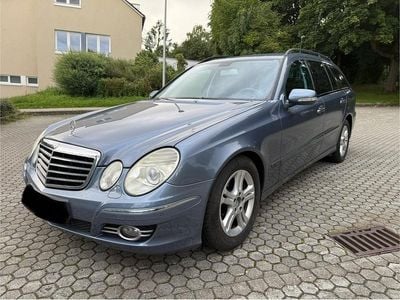 Mercedes E220