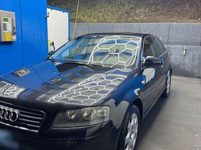 Gebraucht Audi A3 Ambiente 102 PS (75 kW) 2003 Schwarz Kleinwagen