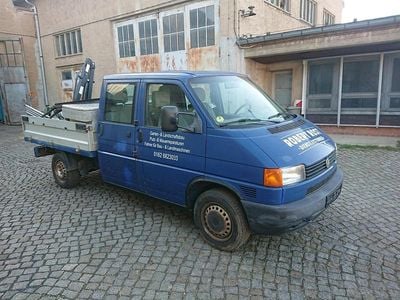 Blau Gebraucht 2002 VW T4 Van | 7.000 € (Etwas zu teuer)
