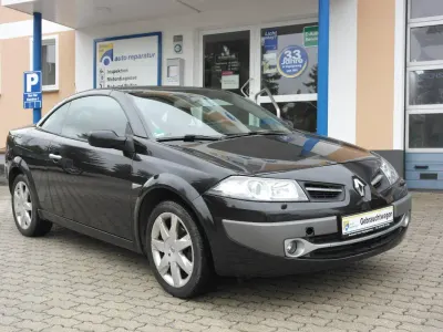 Gebraucht Renault Mégane Cabriolet Dynamique 150 PS (110 kW) 2006 Schwarz Cabrio