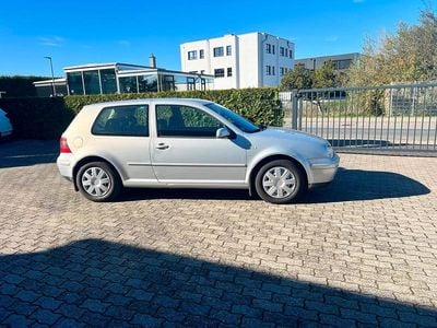 Gebraucht VW Golf IV 101 PS (74 kW) 2000 Silber Kleinwagen