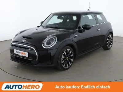 Gebraucht Mini Cooper SE 135 kW (184 PS) 2021 Midnight black Kleinwagen