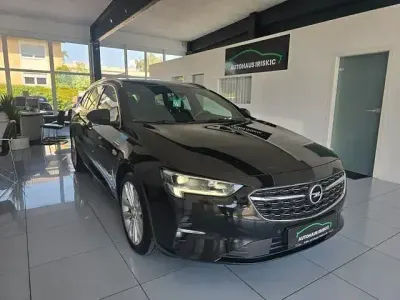 Gebraucht Opel Insignia Business Elegance 174 PS (127 kW) 2020 Schwarz Kombi