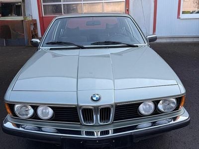 Gebraucht BMW 728 Basis 184 PS (135 kW) 1982 Grün Limousine
