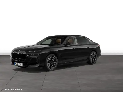 Gebraucht BMW 740 299 PS (219 kW) 2025 Schwarz Limousine