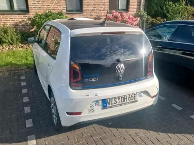 Gebraucht VW e-up! 59 kW (81 PS) 2019 Weiß Kleinwagen