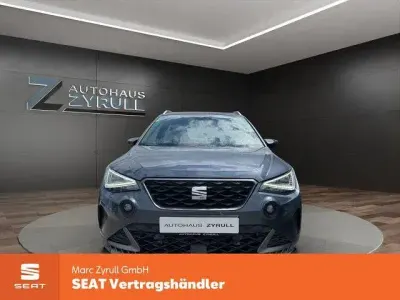 Gebraucht Seat Arona FR 110 PS (80 kW) 2021 Grau SUV