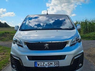 Peugeot Traveller