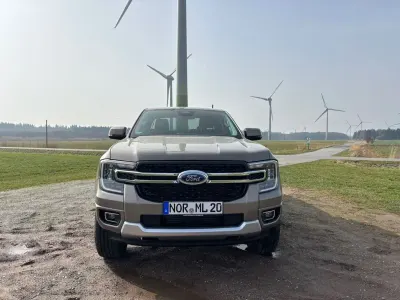Gebraucht Ford Ranger Limited 170 PS (125 kW) 2024 Gold Pickup