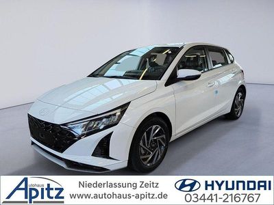 Weiß Neu 2025 Hyundai i20 Trend Limousine | 20.890 € (Fairer Preis)