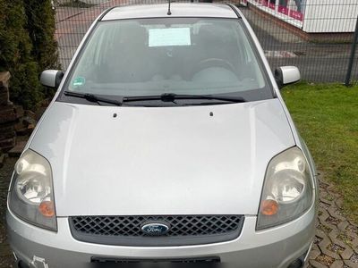 gebraucht Ford Fiesta 2008 TÜV bis 02. 2025