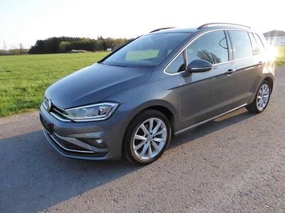 Gebraucht VW Golf Sportsvan Highline 131 PS (96 kW) 2018 Indiumgrau metallic Van / Kleinbus