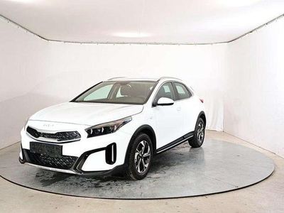 Neu Kia XCeed Silver 150 PS (110 kW) 2025 Carraraweiß SUV
