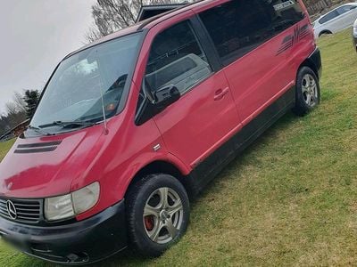 Second-hand Mercedes V220 122 CP (89 kW) 2002 Monovolum