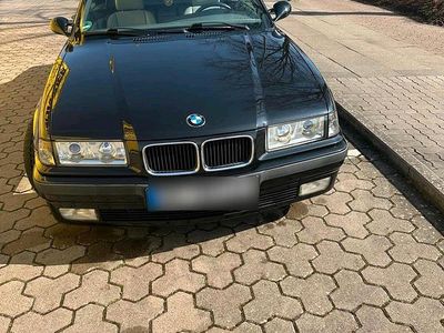 Gebraucht BMW 318 Cabriolet 118 PS (86 kW) 1995 Schwarz Cabrio
