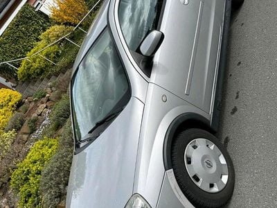 Second-hand Opel Corsa 80 CP (58 kW) 2005 Argintiu Hatchback