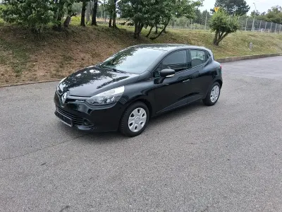 Gebraucht Renault Clio 75 PS (55 kW) 2016 Schwarz Kleinwagen