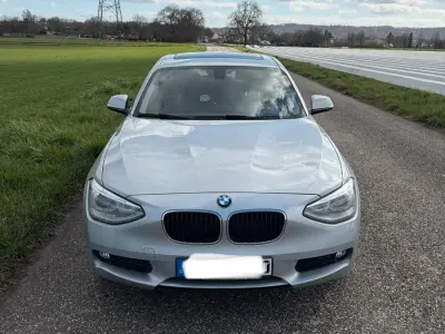 Gebraucht BMW 125 M Sport 220 PS (161 kW) 2013 Silber Kleinwagen