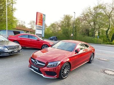 Usata Mercedes C220 AMG line 170 CV (125 kW) 2017 Rosso Coupé