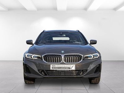 Grau Gebraucht 2022 BMW 320e Sport Line Limousine | 31.900 € (Etwas zu teuer)