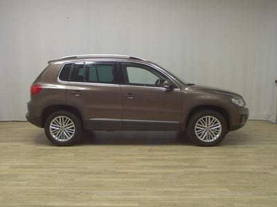 Gebraucht VW Tiguan Style 140 PS (102 kW) 2014 Toffeebraun metallic SUV