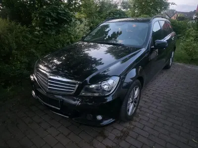 Second-hand Mercedes C220