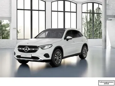 Gebraucht Mercedes GLC220 Avantgarde 197 PS (144 kW) 2023 Polarweiß uni SUV
